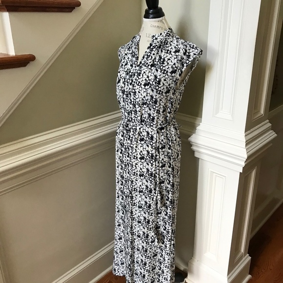 NWOT Charlotte Brody Midi Dress Womens Small Black Blue Silk Tassel Belt V-Neck - Picture 6 of 12